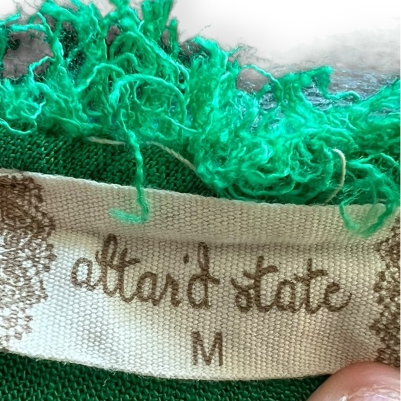 Altar'd State green crop top sleeveless medium - Picture 8 of 8
